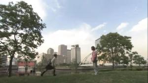 Takako ketemu Bapaknya Taro di taman ini nih..